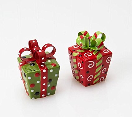 Just Too Cute Holiday Salt & Pepper Set